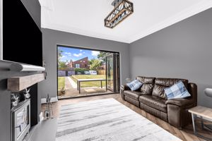 Photo 16- click for photo gallery